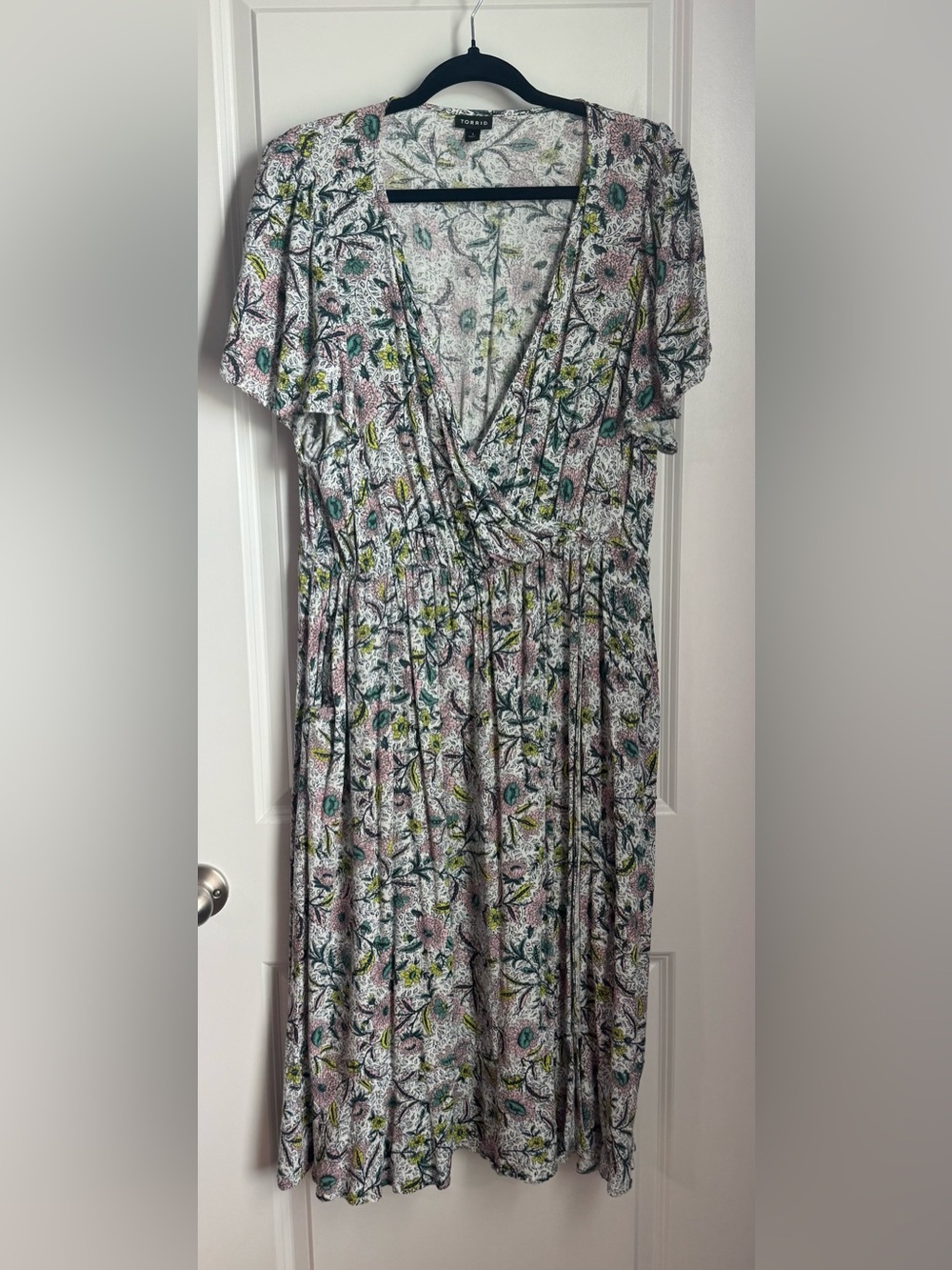 torrid Floral Dress in White, Green and Pink
